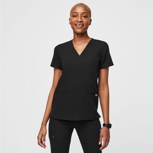 Figs Casma three pocket scrub top small